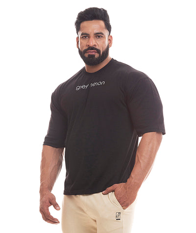 Muscle Daddy Off Shoulder T-Shirt - Black